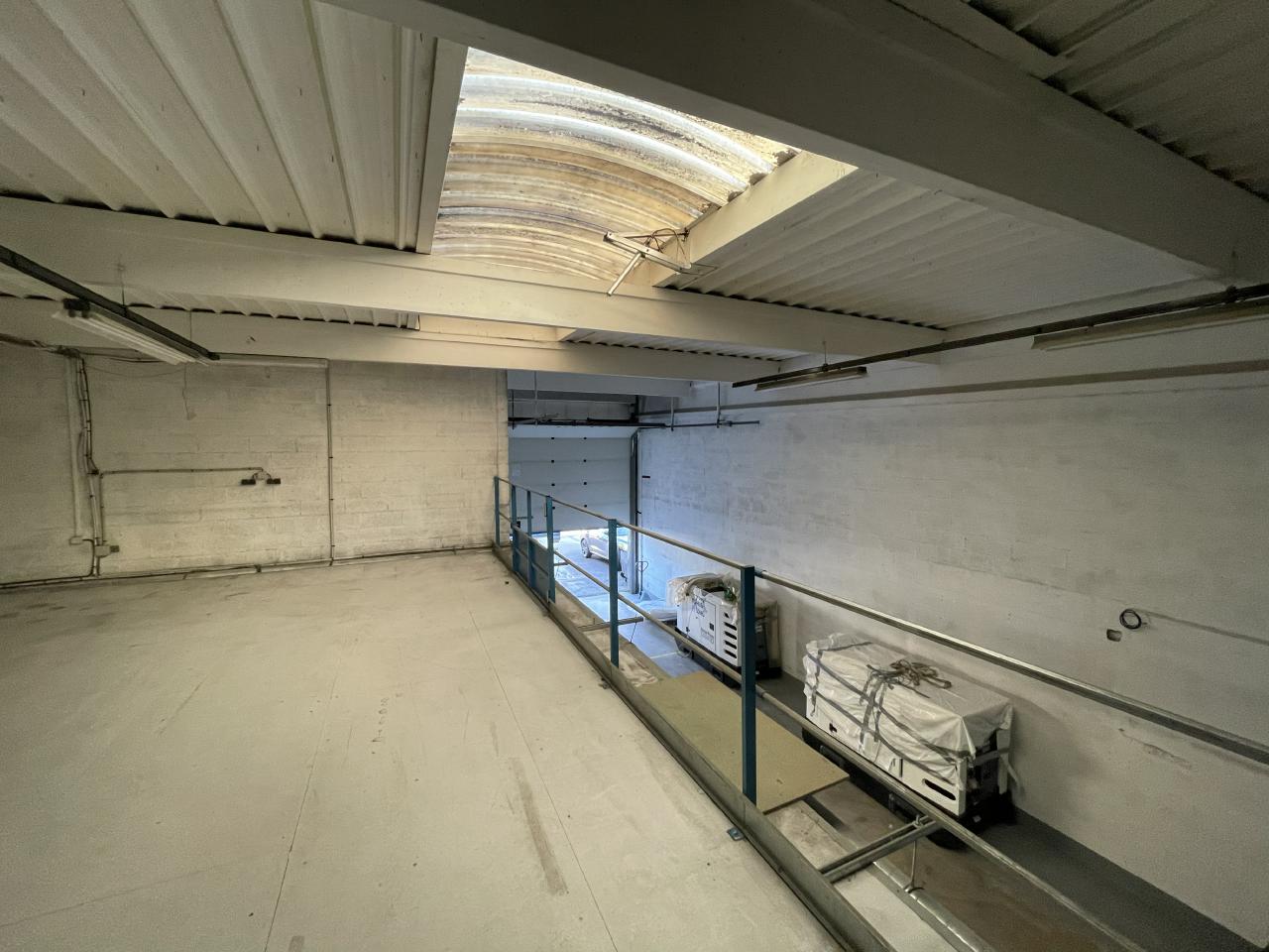 Local d'activité Roissy-en-Brie 270m² Vente local d'activité Roissy-en-Brie Seine-et-Marne OVACT2530908 2